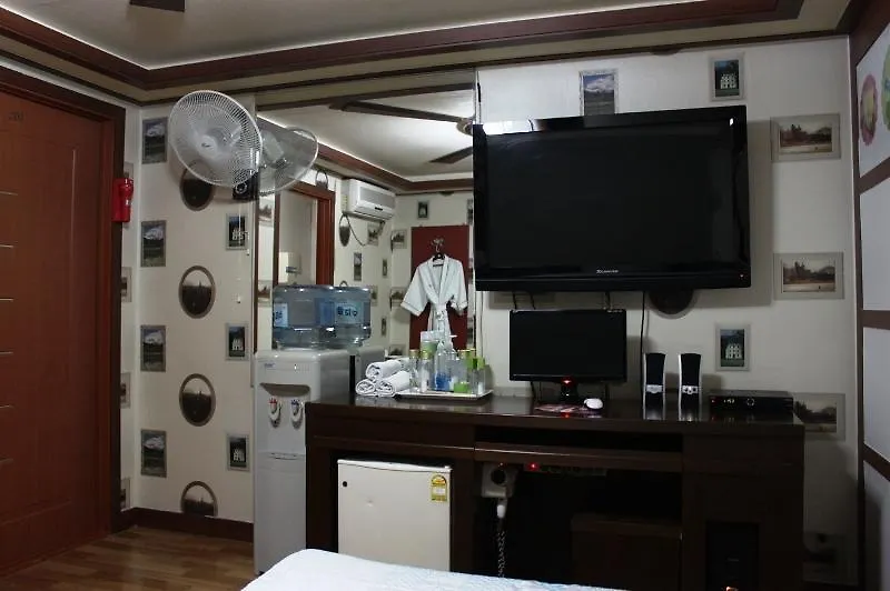 Picasso Motel Jongno Seúl